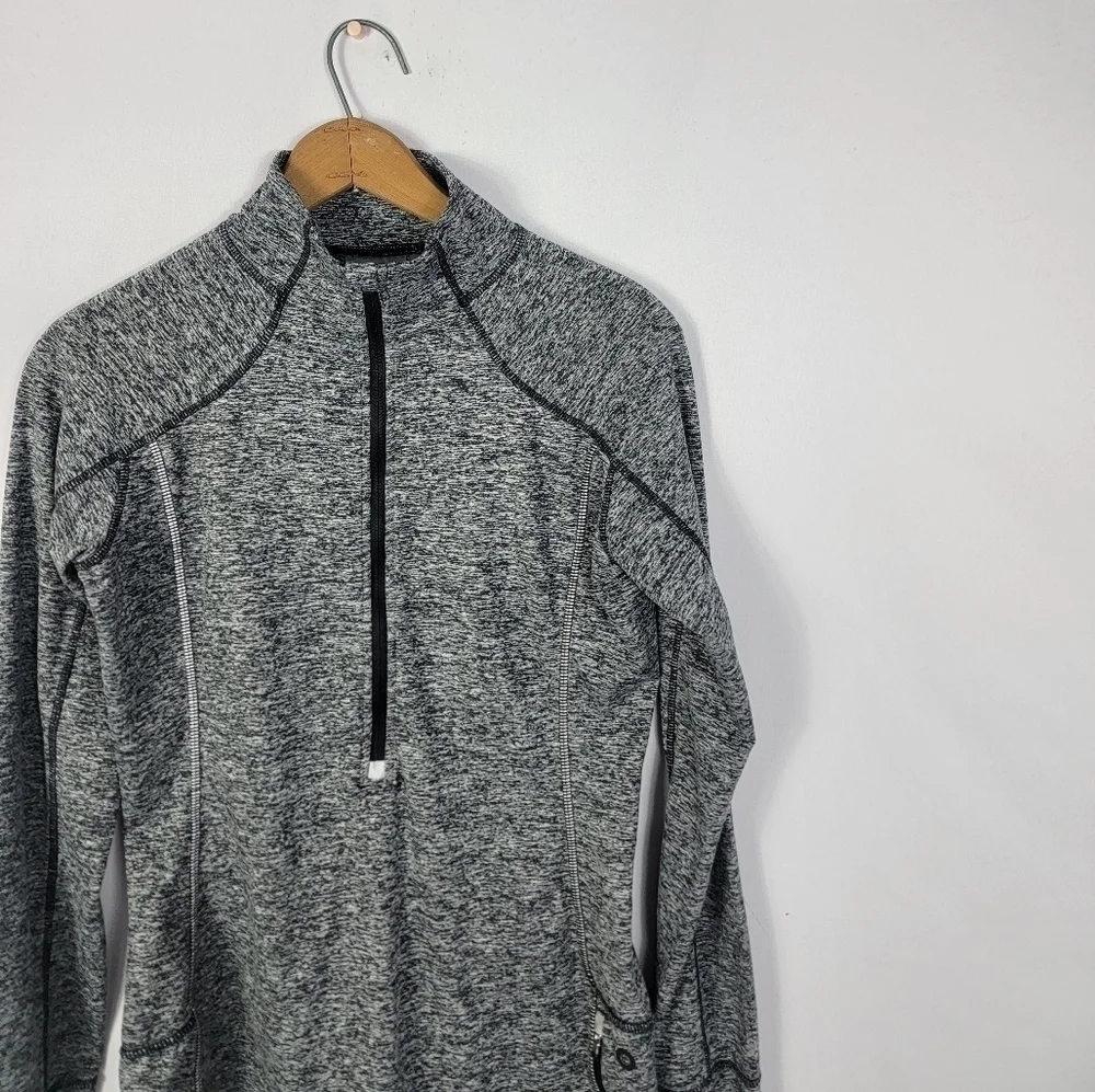 Athleta size Small Women's Pullover